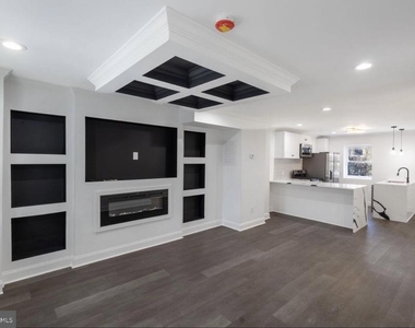 3905 8th Street - Photo Thumbnail 1