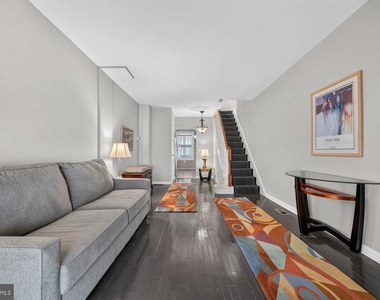 602 S Macon Street - Photo Thumbnail 12