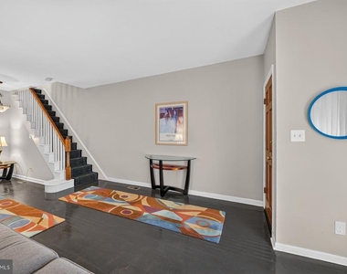 602 S Macon Street - Photo Thumbnail 8