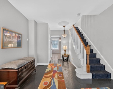 602 S Macon Street - Photo Thumbnail 7