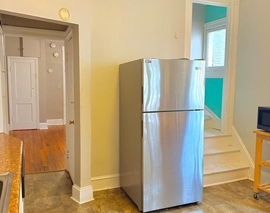 2740 N Calvert Street - Photo Thumbnail 6