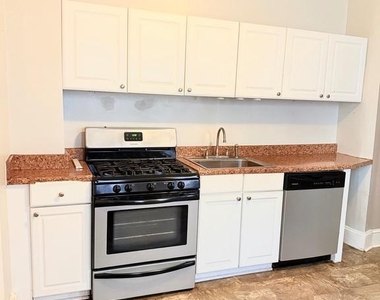 2740 N Calvert Street - Photo Thumbnail 5