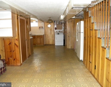 325 Imla Street - Photo Thumbnail 17