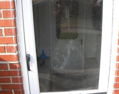 325 Imla Street - Photo Thumbnail 24
