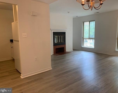 516 S Charles St S - Photo Thumbnail 5