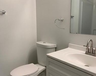 516 S Charles St S - Photo Thumbnail 17