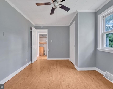 8206 Waterford Road - Photo Thumbnail 9