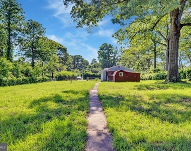 8206 Waterford Road - Photo Thumbnail 1