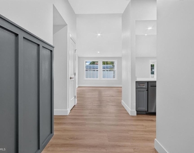45 Tiffany Drive - Photo Thumbnail 3