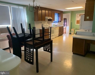129 Kells Avenue - Photo Thumbnail 4
