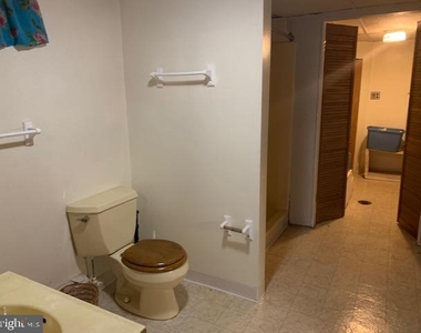 129 Kells Avenue - Photo Thumbnail 15