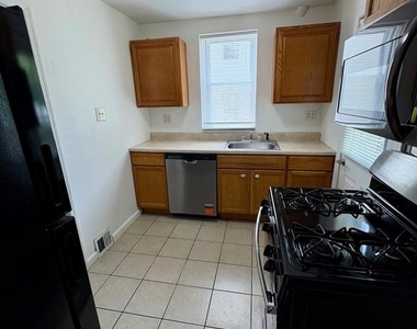 118 Atlas Drive - Photo Thumbnail 6