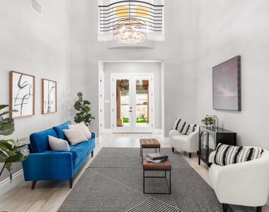 13500 Coleto Creek Trl - Photo Thumbnail 3