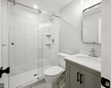 1850 Ingleside Terrace Nw - Photo Thumbnail 15