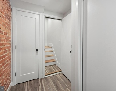 1850 Ingleside Terrace Nw - Photo Thumbnail 14