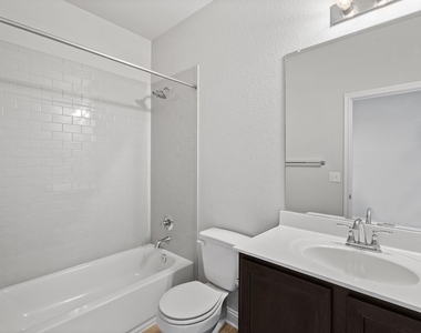7814 Wilfred Dr - Photo Thumbnail 14