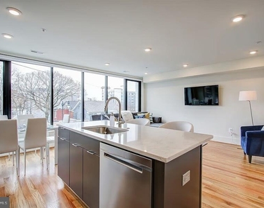 843 Upshur Street Nw - Photo Thumbnail 5