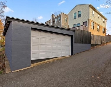 4410 Foote Street Ne - Photo Thumbnail 9