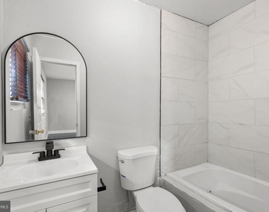 4410 Foote Street Ne - Photo Thumbnail 6