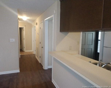 4616 Hoe Court - Photo Thumbnail 7