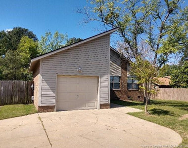 4616 Hoe Court - Photo Thumbnail 1