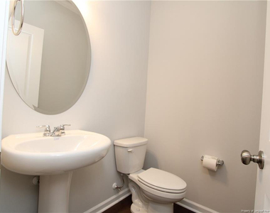 510 Light Oak Way - Photo Thumbnail 14