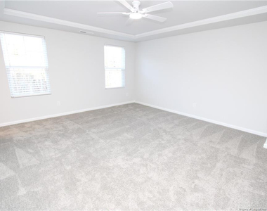 510 Light Oak Way - Photo Thumbnail 16