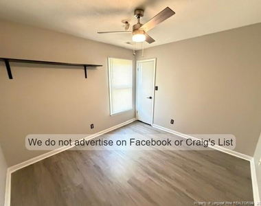 209 Eppingdale Drive - Photo Thumbnail 6