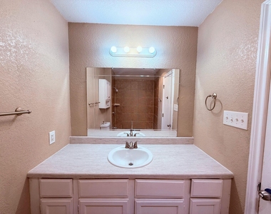 12314 Thompkins Dr - Photo Thumbnail 27