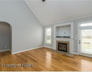 175 Windbrook Court - Photo Thumbnail 16