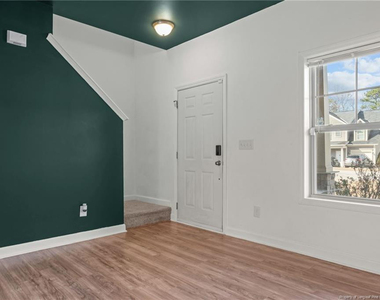 154 Blue Bay Lane - Photo Thumbnail 4