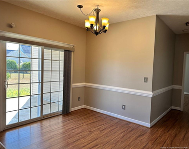 3912 Barclay Way - Photo Thumbnail 6