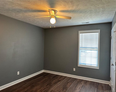 3912 Barclay Way - Photo Thumbnail 18