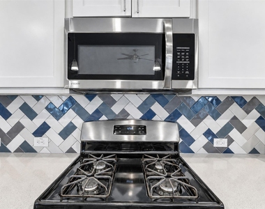 13701 Ronald W Reagan Blvd - Photo Thumbnail 20