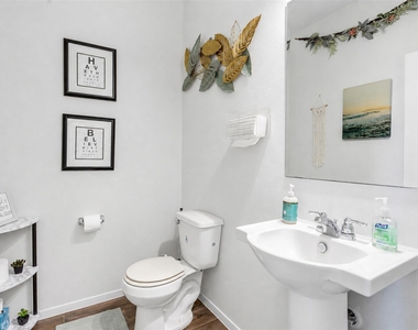 13701 Ronald W Reagan Blvd - Photo Thumbnail 25