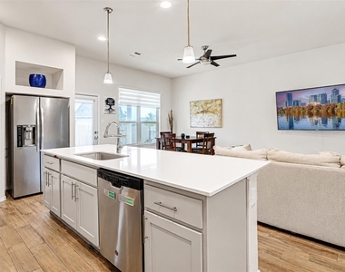 13701 Ronald W Reagan Blvd - Photo Thumbnail 17