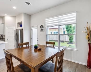 13701 Ronald W Reagan Blvd - Photo Thumbnail 13