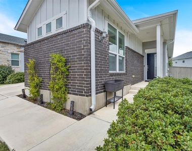 13701 Ronald W Reagan Blvd - Photo Thumbnail 2