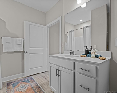 188 Gallery Drive - Photo Thumbnail 12