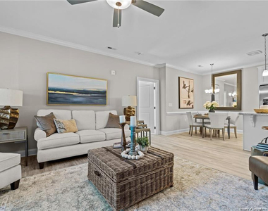 188 Gallery Drive - Photo Thumbnail 8