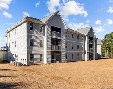 188 Gallery Drive - Photo Thumbnail 18
