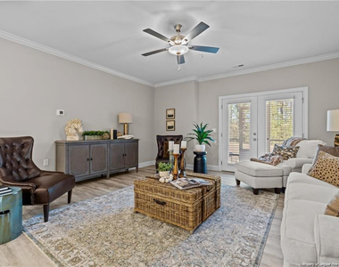 188 Gallery Drive - Photo Thumbnail 7