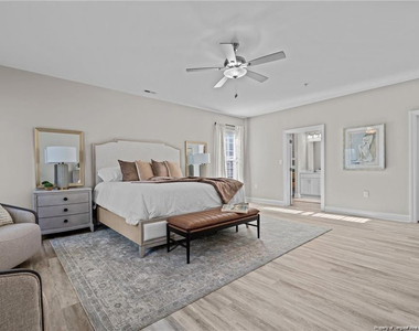 188 Gallery Drive - Photo Thumbnail 15