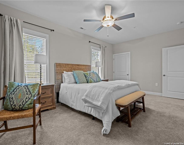 188 Gallery Drive - Photo Thumbnail 11