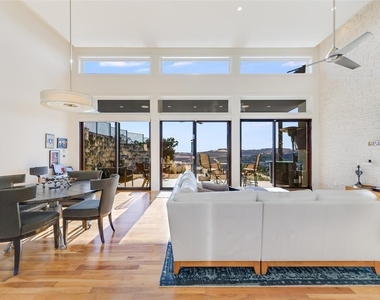 6813 Valburn Dr - Photo Thumbnail 4