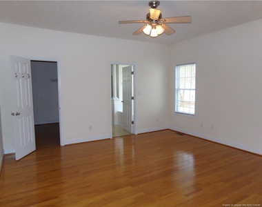 290 Robeson Street - Photo Thumbnail 18