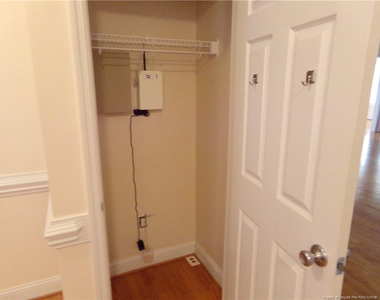 290 Robeson Street - Photo Thumbnail 34
