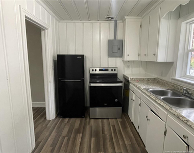 715 S 3rd Street - Photo Thumbnail 5