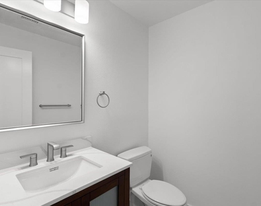 2500 Enfield Rd - Photo Thumbnail 12