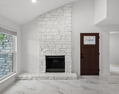 2500 Enfield Rd - Photo Thumbnail 3